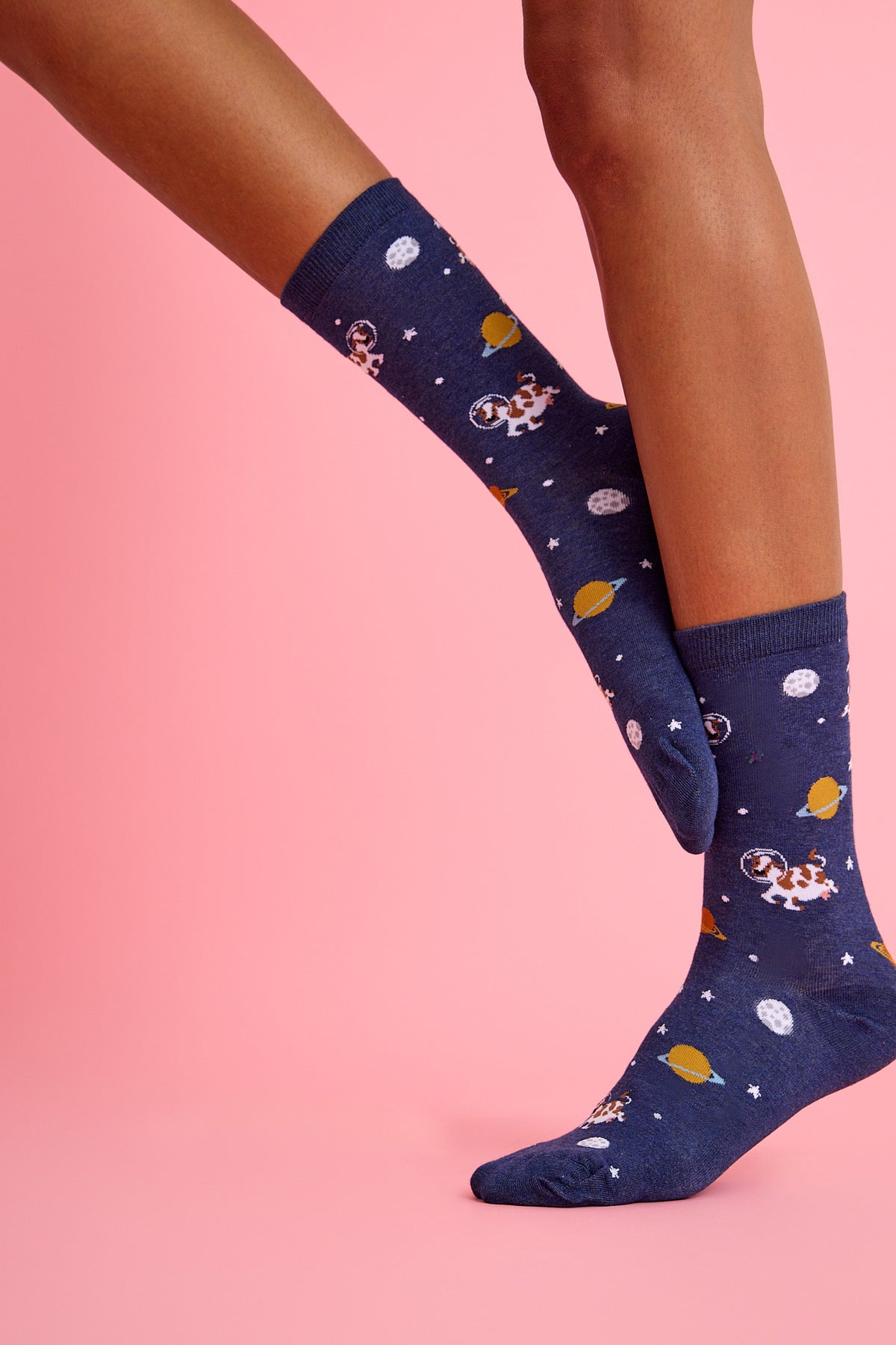 Uzayda İnek Desenli Renkli Çorap