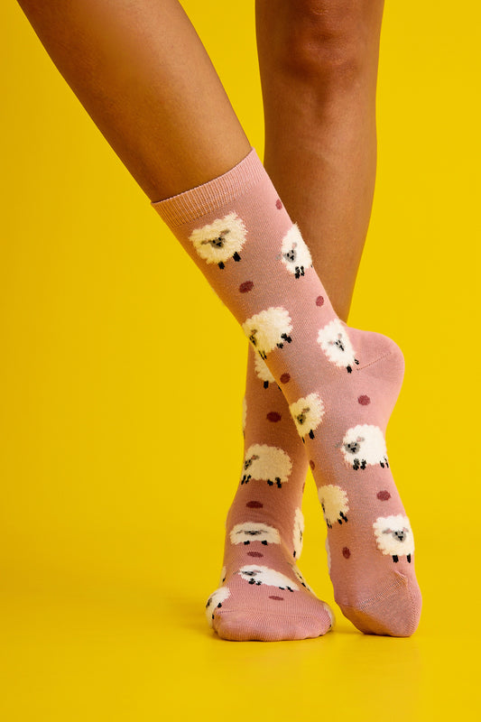 Puantiye Koyun Pembe Fon Desenli Çorap