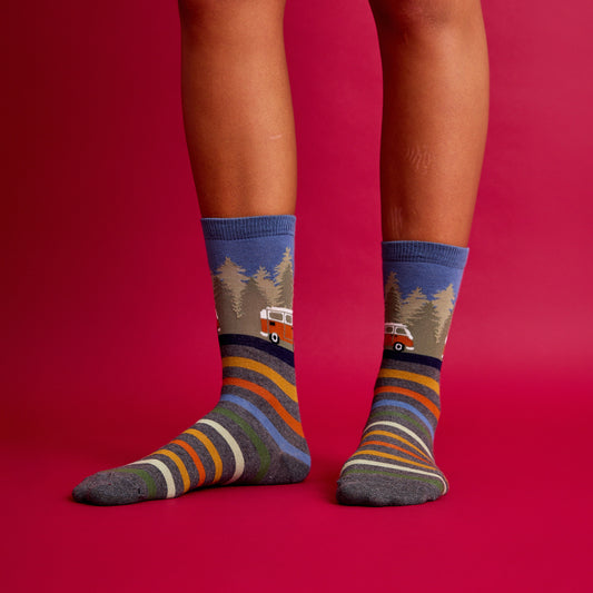 Orman Turuncu Karavan Retro Şeritli Renkli Çorap