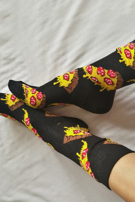 Büyük Dilim Pizza Siyah Desenli Renkli Çorap