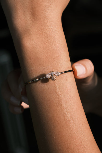 Love Bee Minimal Kelepçe Bileklik