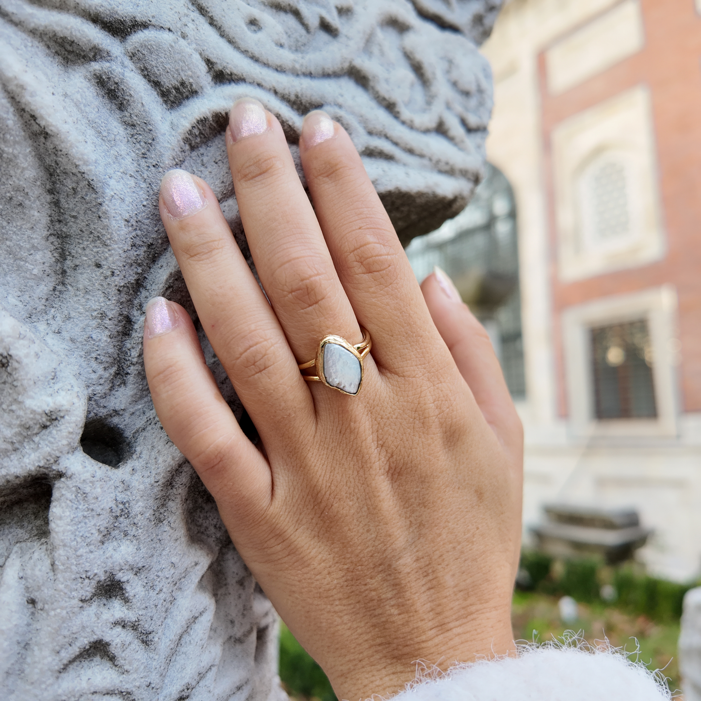 Özel Kesim İnci Taşlı Tekli Sıvama Yüzük