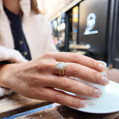 Özel Kesim İnci Taşlı Tekli Sıvama Yüzük